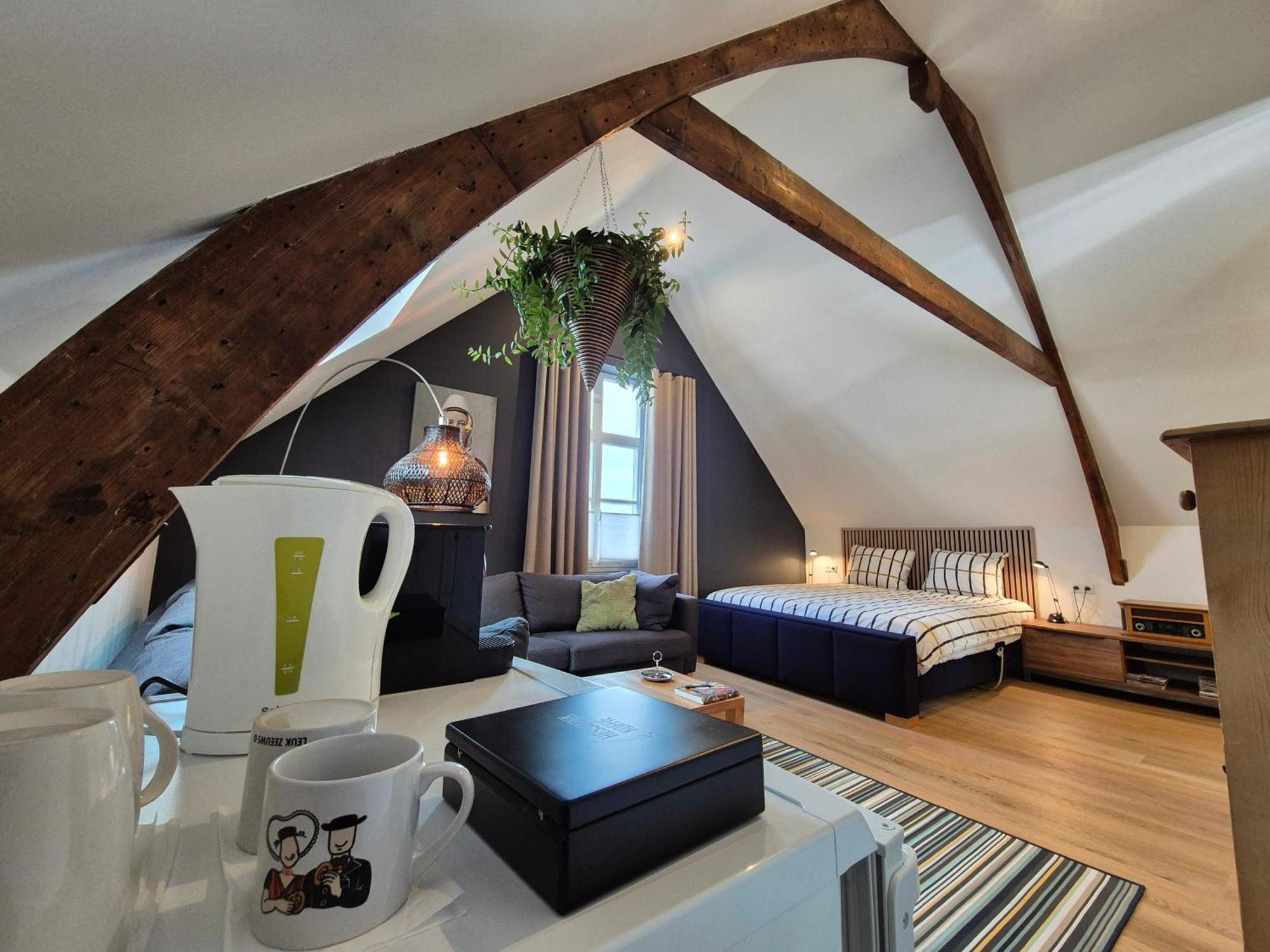 B&B Van Zon Aan Zee 弗利辛恩 外观 照片